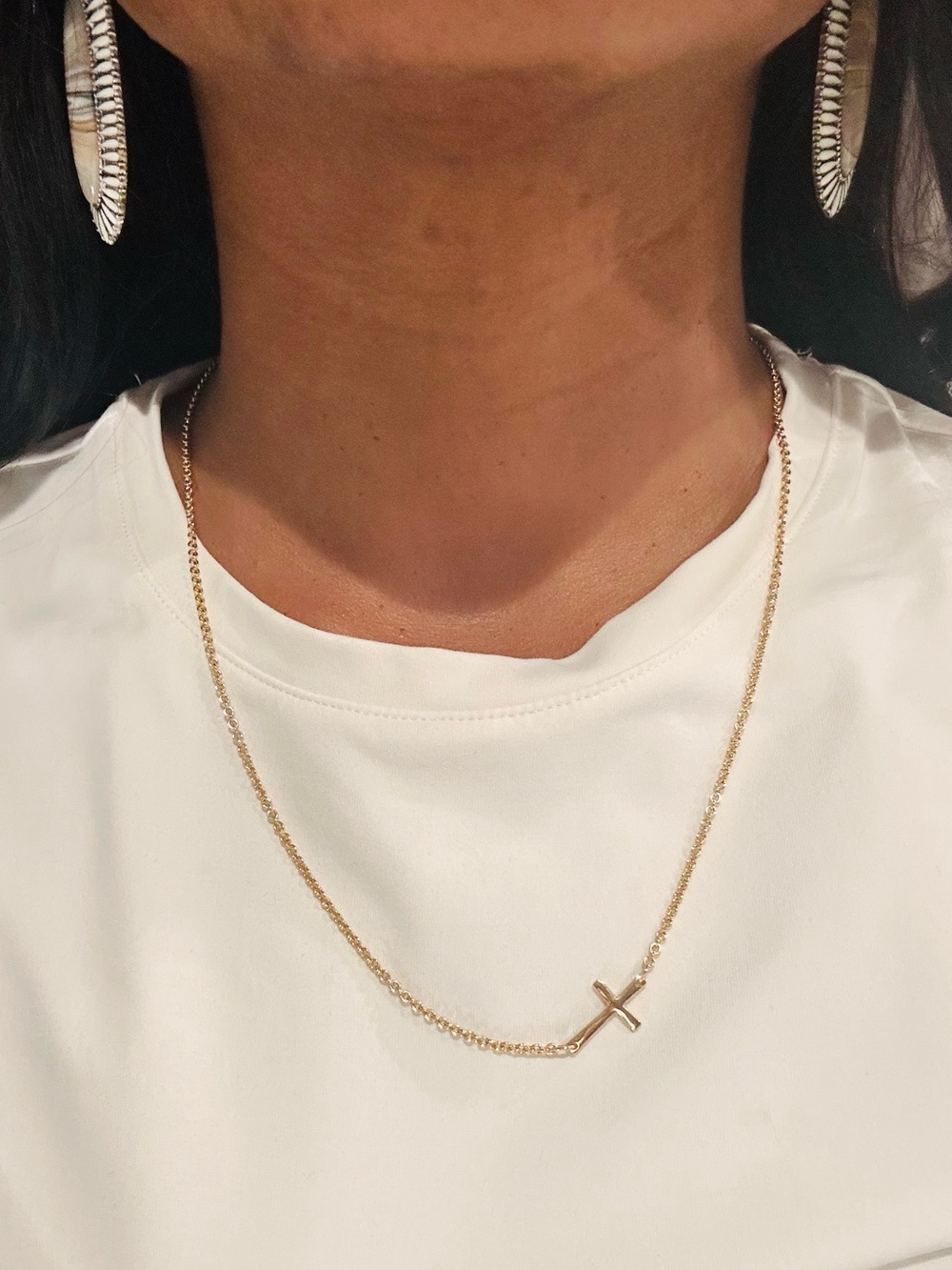 James Avery 14K Gold Horizon Cross Necklace - Adjustable 18–20” - Picture 4 of 11